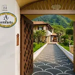 Antonietta Ischia 3*