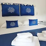 Antonietta Ischia 3*