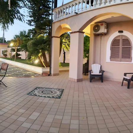 Antonietta Ischia Panzió Lacco Ameno