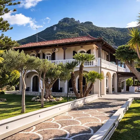 Antonietta Ischia Bed & Breakfast 3*