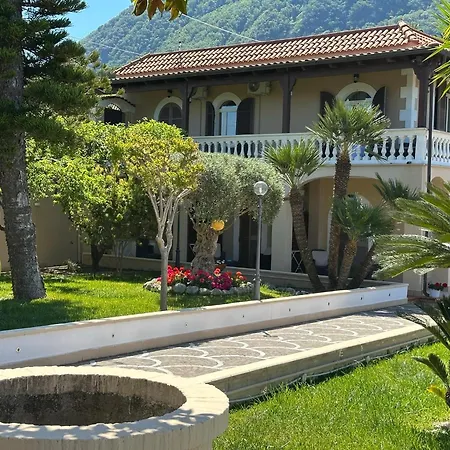 Bed & Breakfast Antonietta Ischia 3*